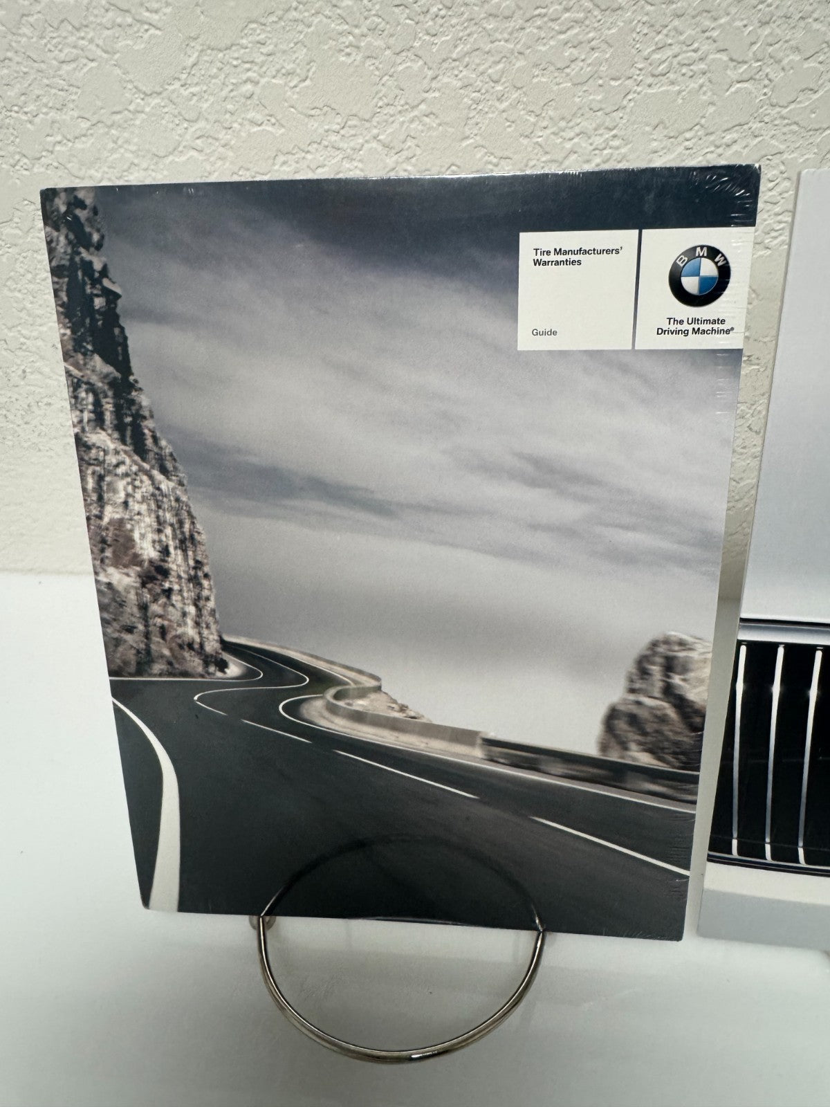 2012 BMW 3 Series Coupe/Convertible Owner's Manual Set w/BMW Case & iDrive/Navi