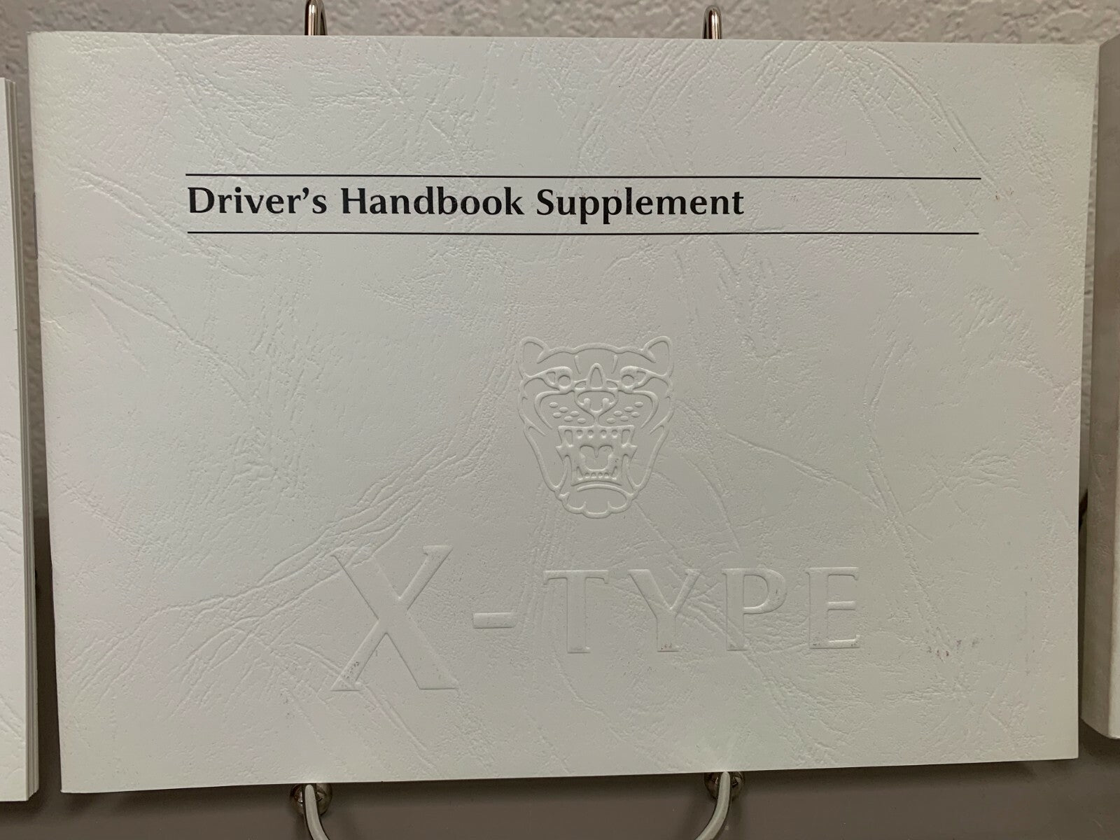 2002 Jaguar X-Type 2.5 & 3.0 Genuine OEM Owner's Manual Set w/Case-Ships Free!!