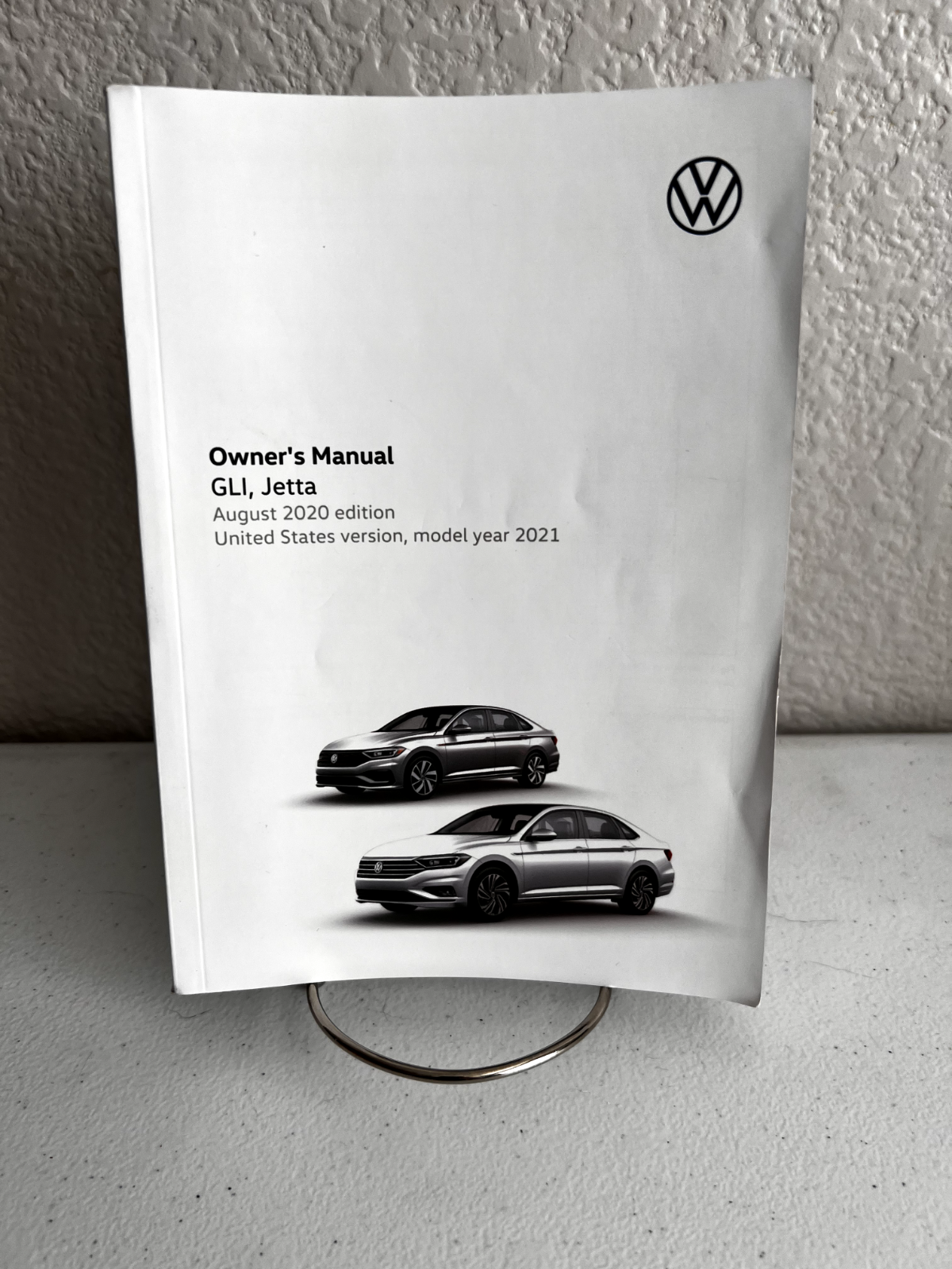 2021 Volkswagen GLI Jetta Owner's Manual Set w/case and free shipping