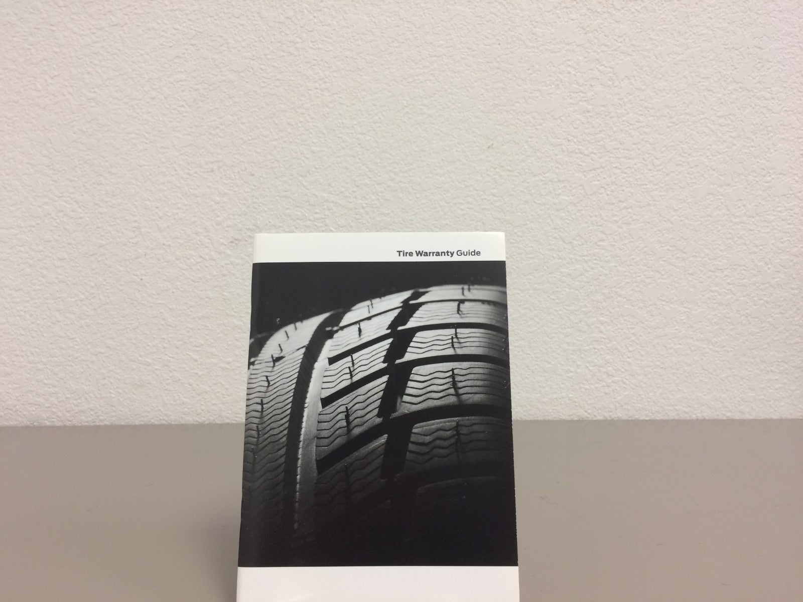 2016 Ford Focus Genuine OEM Owner's Manual Set w/ Supplements and Case
