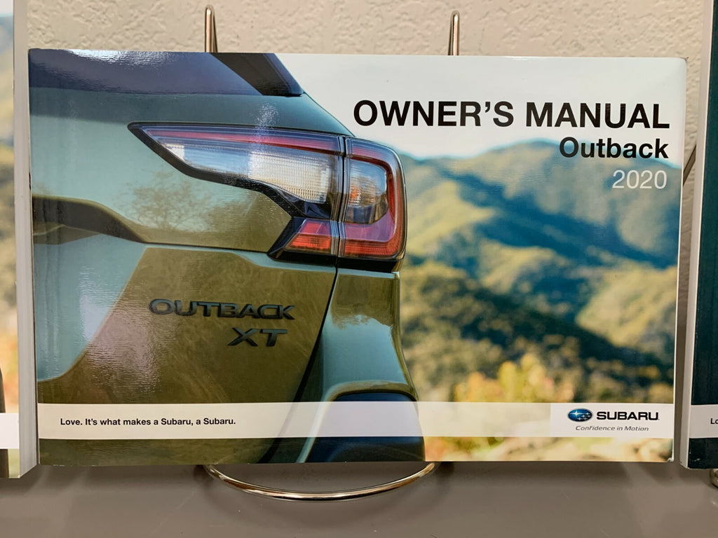 2020 Subaru Legacy Genuine OEM Owner's Manual Set w/Navigation Manual & Case