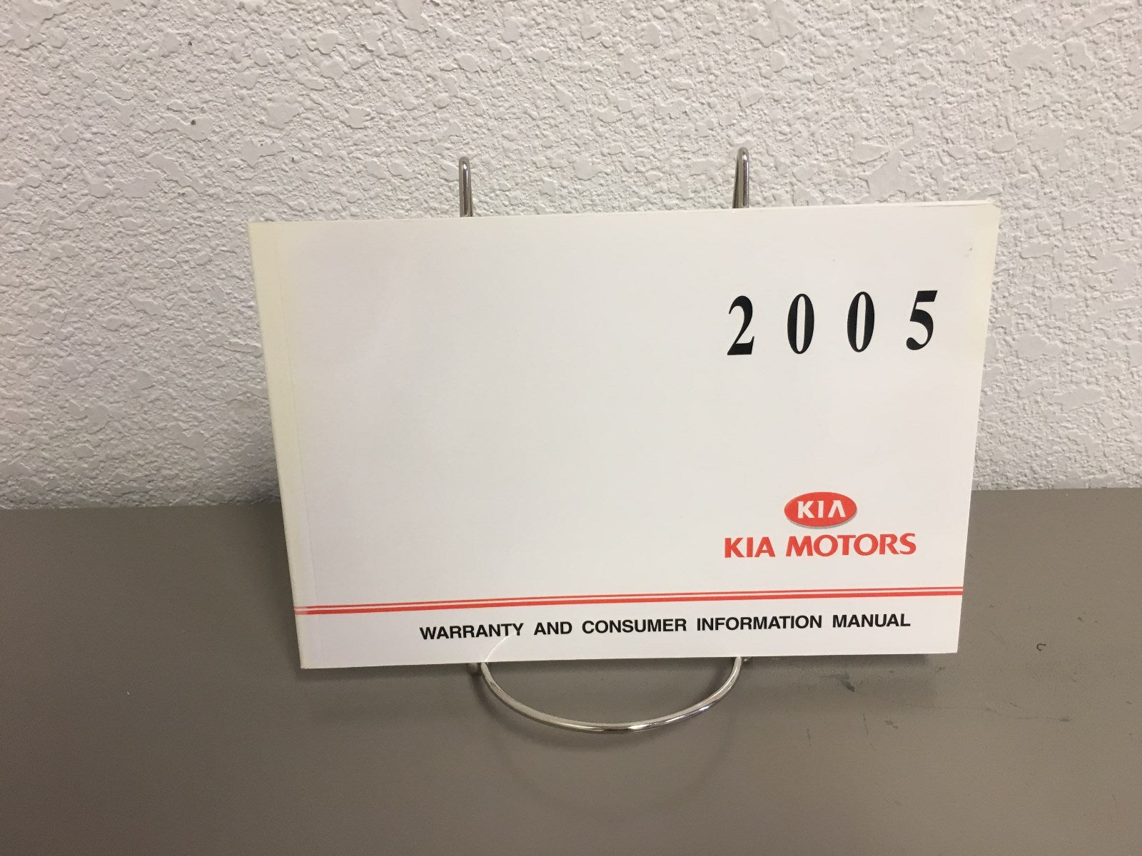2005 Kia Spectra Genuine OEM Owner's Manual Set w/Case & Bonus Key FOB