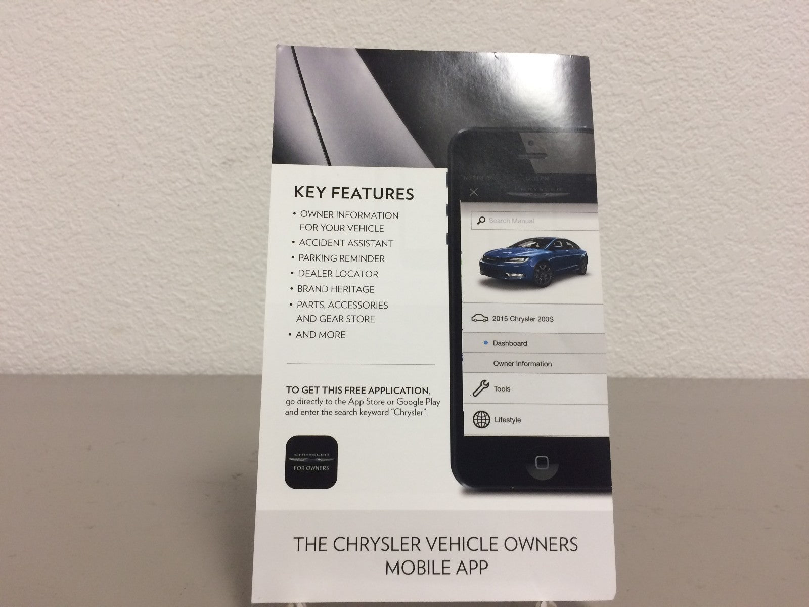 2016 Chrysler 200 Genuine OEM Owner's Manual Set w/Case--Free Shipping!!!