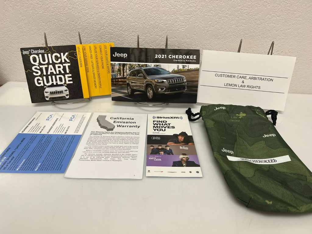 2021 Jeep Grand Cherokee Genuine OEM Owner's Manual w/Jeep Case Free Shipping