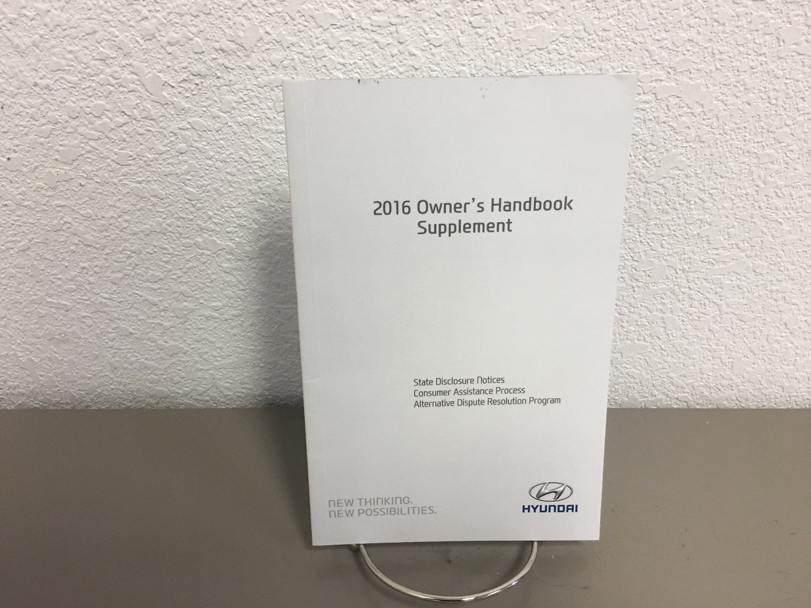 2016 Hyundai Accent Genuine OEM Owner's Manual Set w/Hyundai Case-Free Shipping