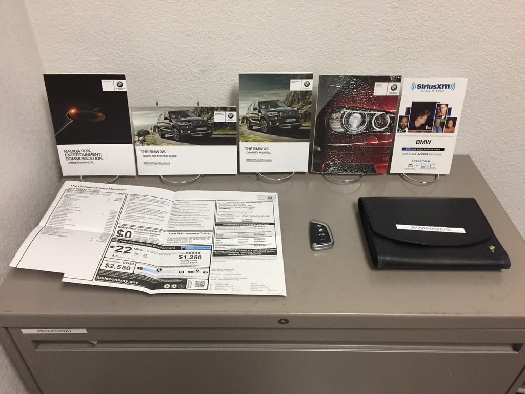 2014 BMW X5 Genuine OEM Owner's Manual Set w/Case and Bonus Key FOB--Ships Free!
