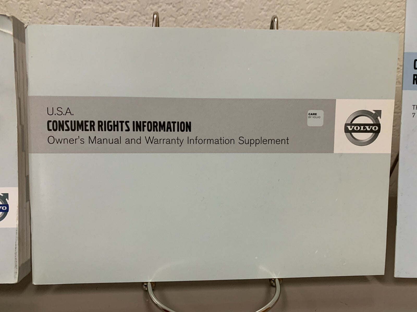 2010 Volvo S80 Genuine OEM Owner's Manual Set with Case--Free Shipping!