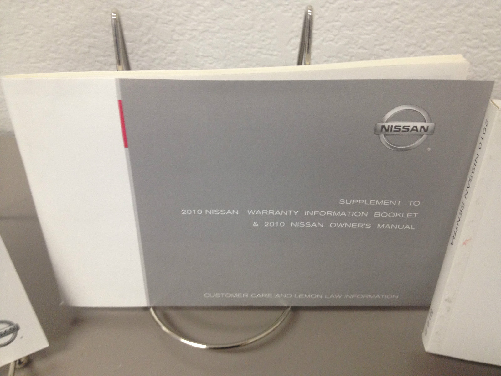 2010 Nissan Sentra Genuine OEM Owner's Manual with Case--Fast Free Shipping