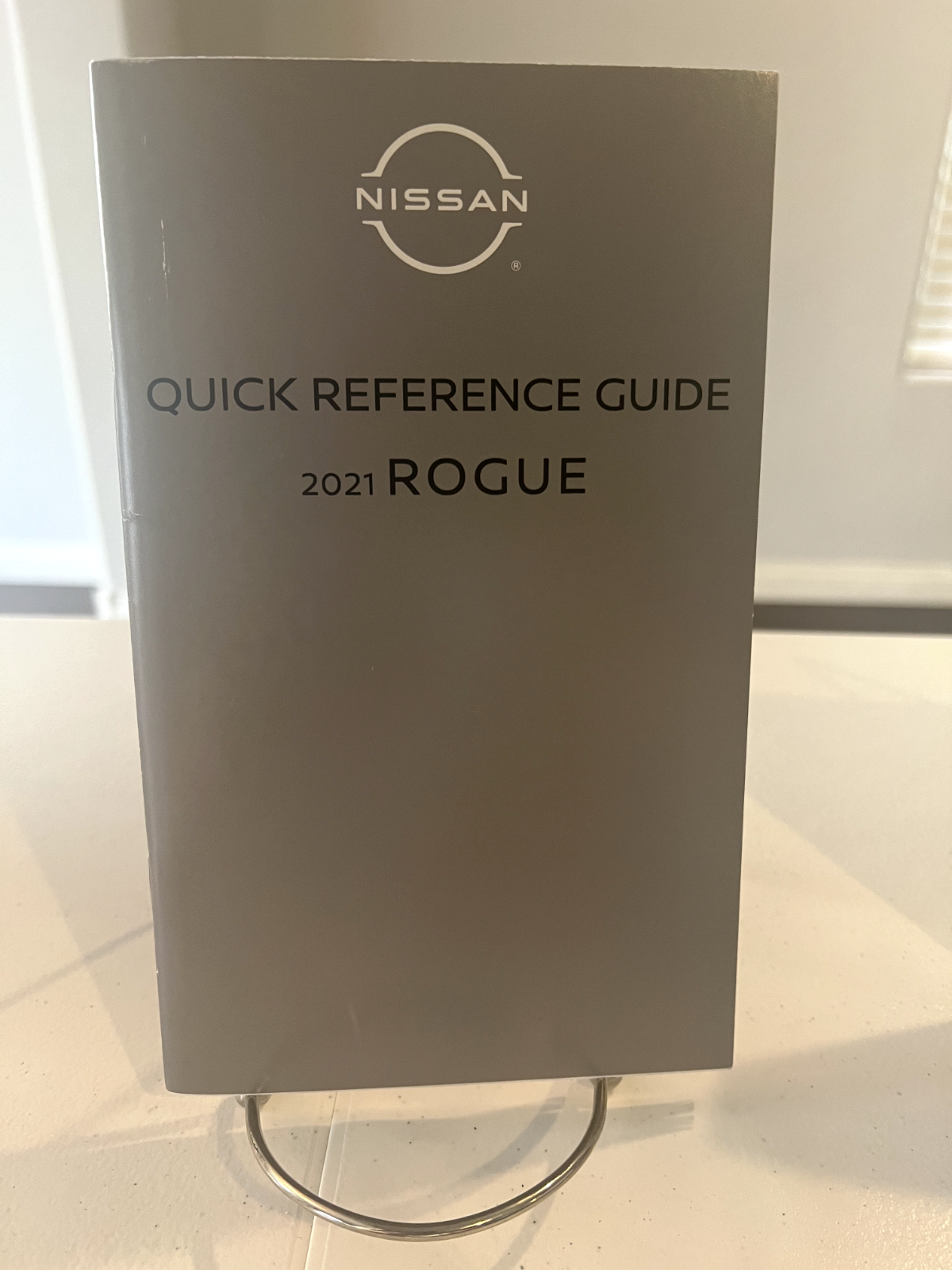 2021 Nissan Rogue OEM Owner's Manual Set W/Case, Free Shipping.