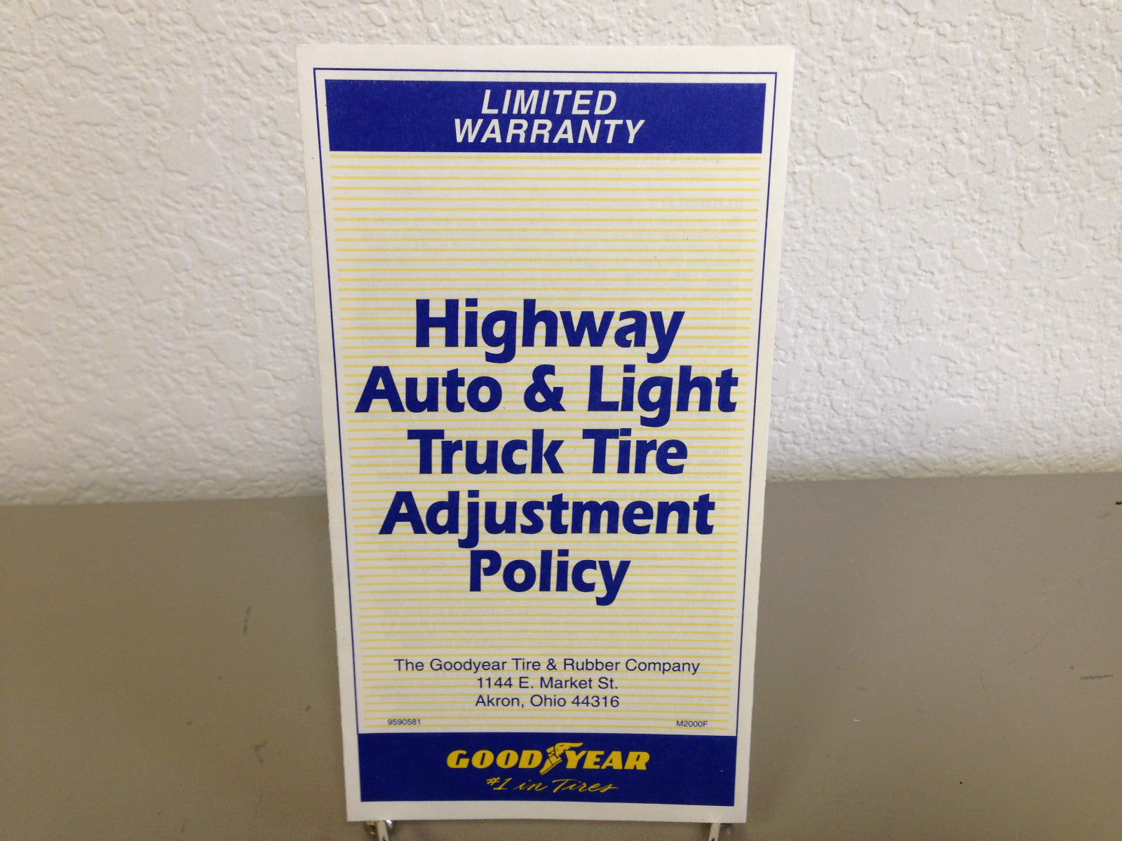 2003 Toyota Highlander OEM Owner's Manual w/ Supplements & Case - Free Shipping