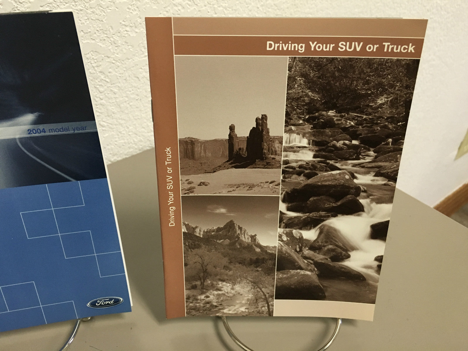 2004 Ford Escape Owner's Manual Genuine OEM Owners Manual Set - Free Shipping