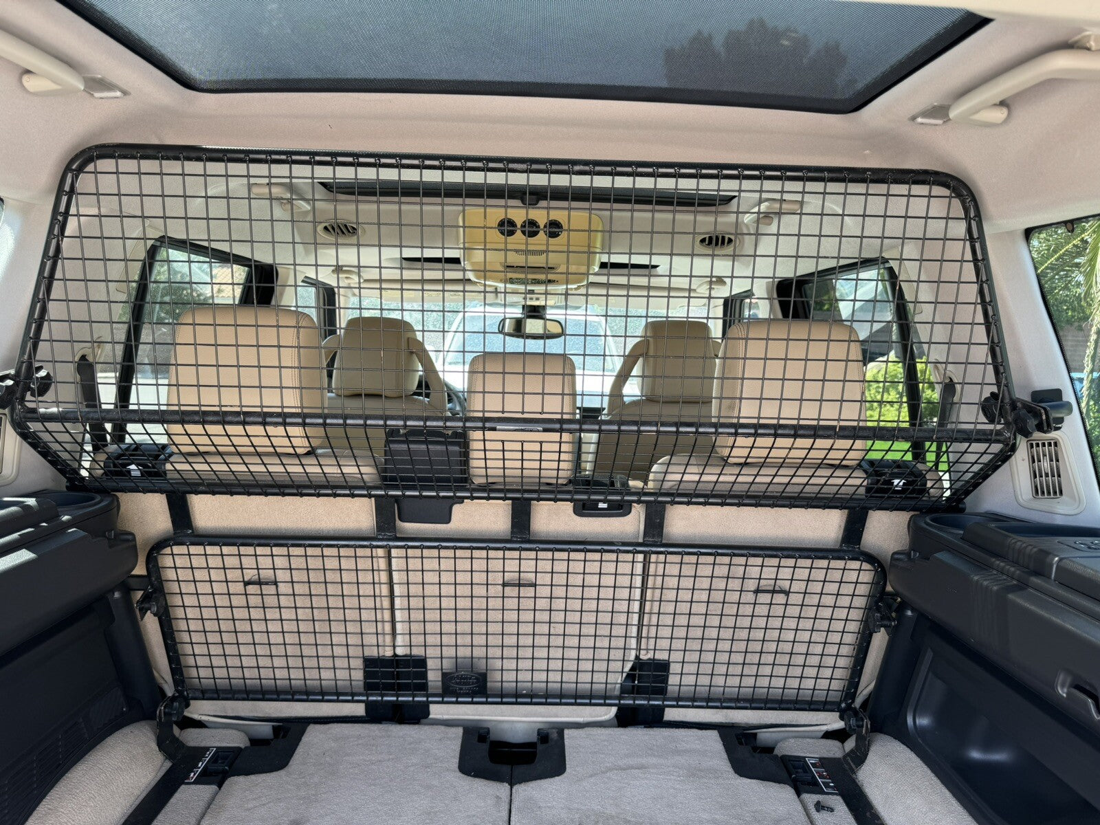 Genuine OEM Land Rover LR3 LR4 Dog Guard Kit with Mounting Hardware