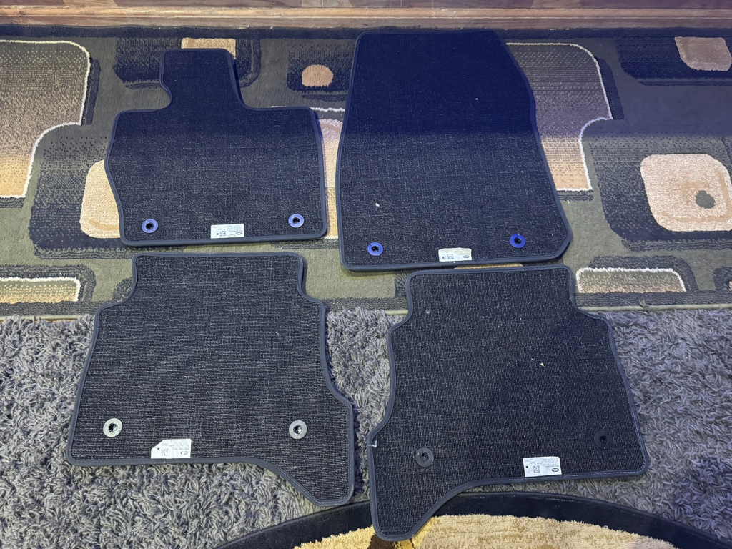 2023-2025 OEM Range Rover Sport 4Pc Carpet Floor Mats Set # M8E2130A22FB8PVJ