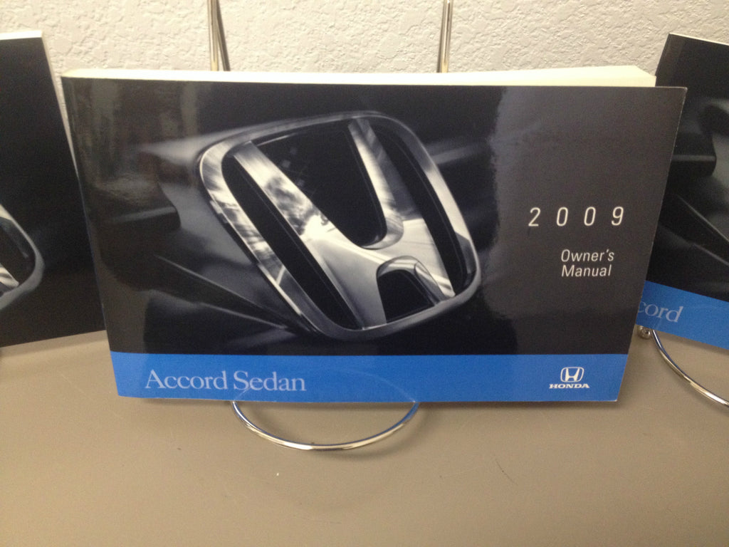 2009 Genuine OEM Honda Accord Sedan Owner's Manual w/Case--Fast Free Shipping