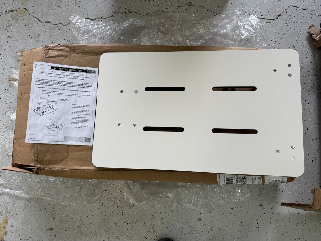 Redondo 26.5-inch x 16-inch White Phenolic Portable Tub Seat for Adults