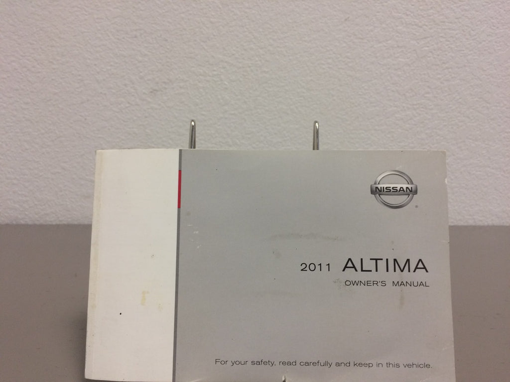 2011 Nissan Altima OEM Owner's Manual Set with Case-Free Shipping!