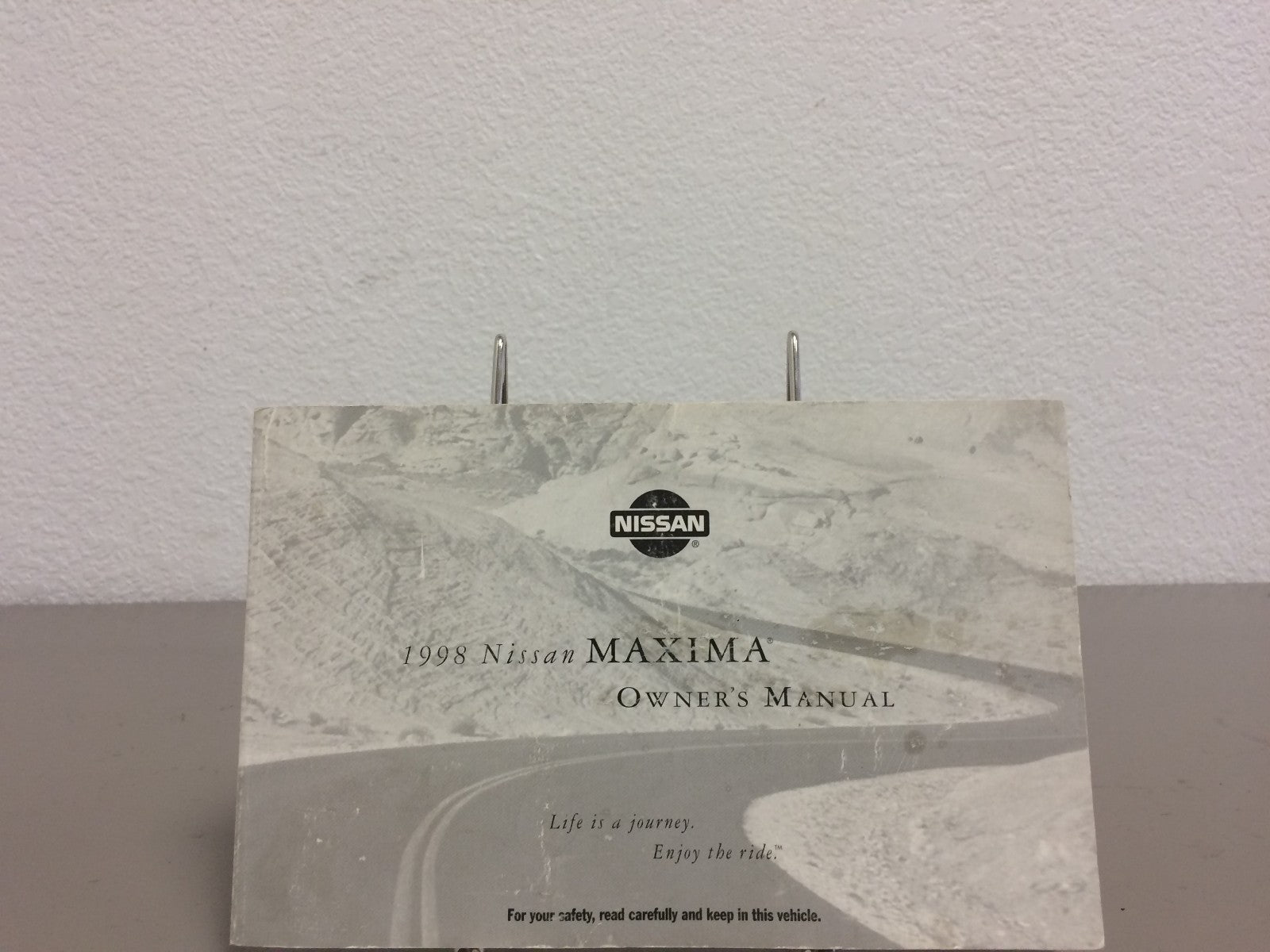 1998 Nissan Maxima Genuine OEM Owner's Manual--Free Shipping!