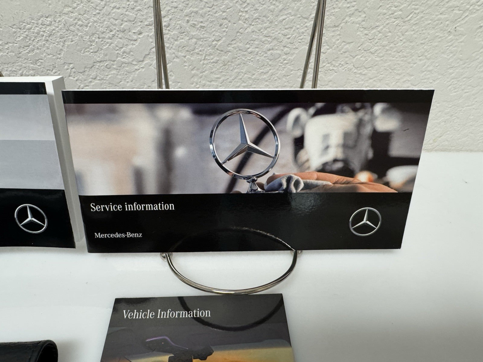 2026 Mercedes-Benz GLB Genuine OEM Owner's Manual Set w/Mercedes Case