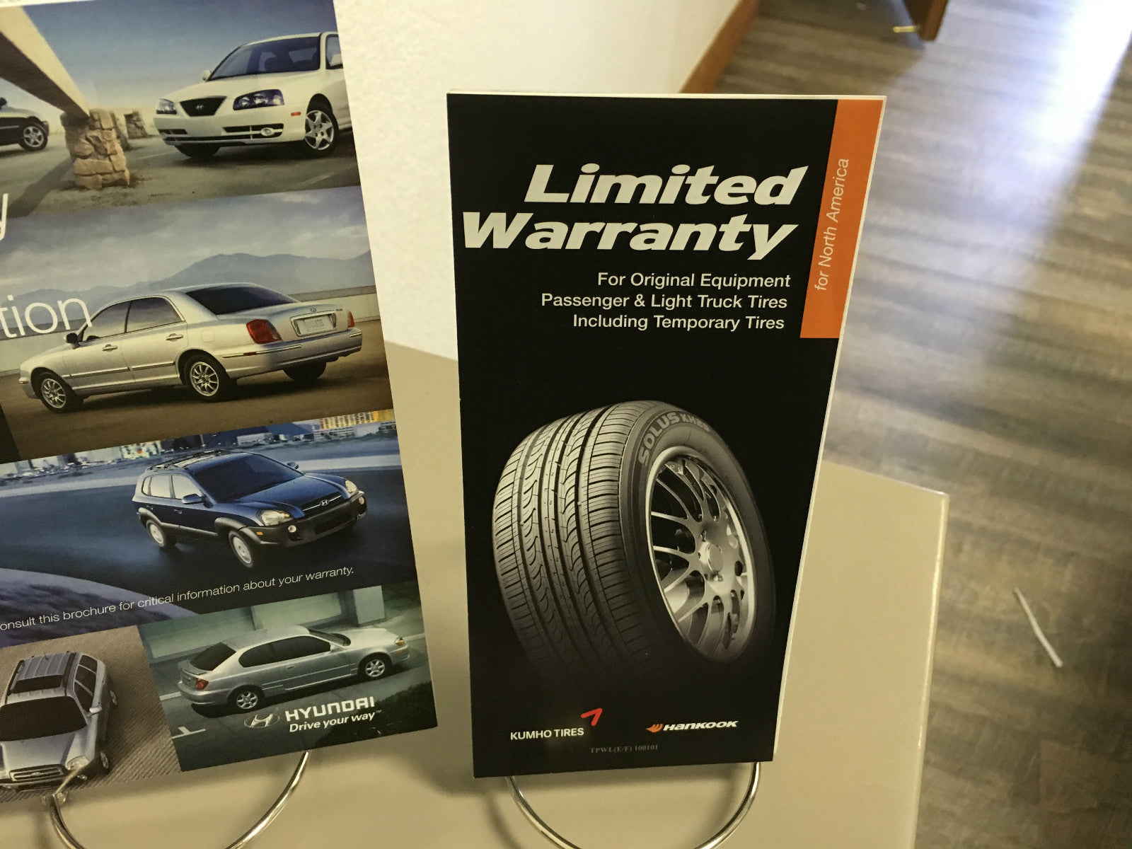 2012 Hyundai Elantra Sedan Genuine OEM Owner's Owner's Manual Set w/Case