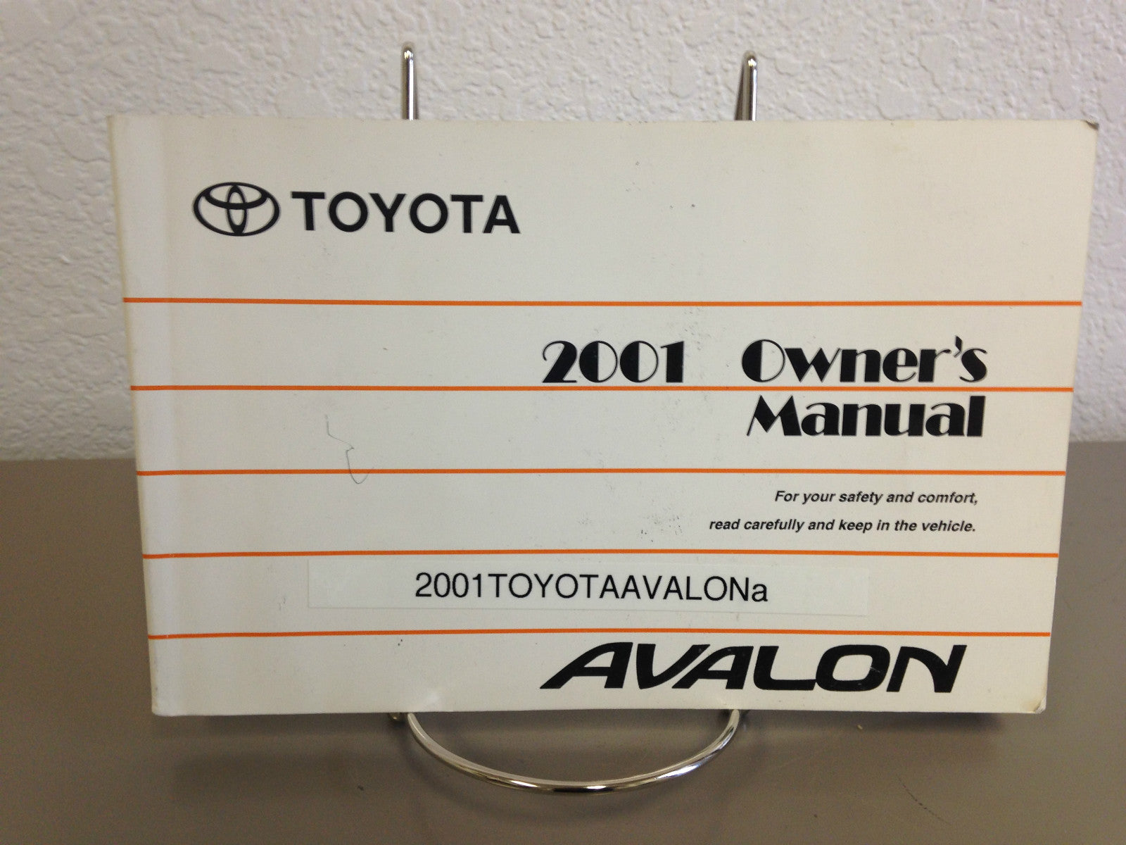 2001 Toyota Avalon OEM Owner's Manual - Free Shipping