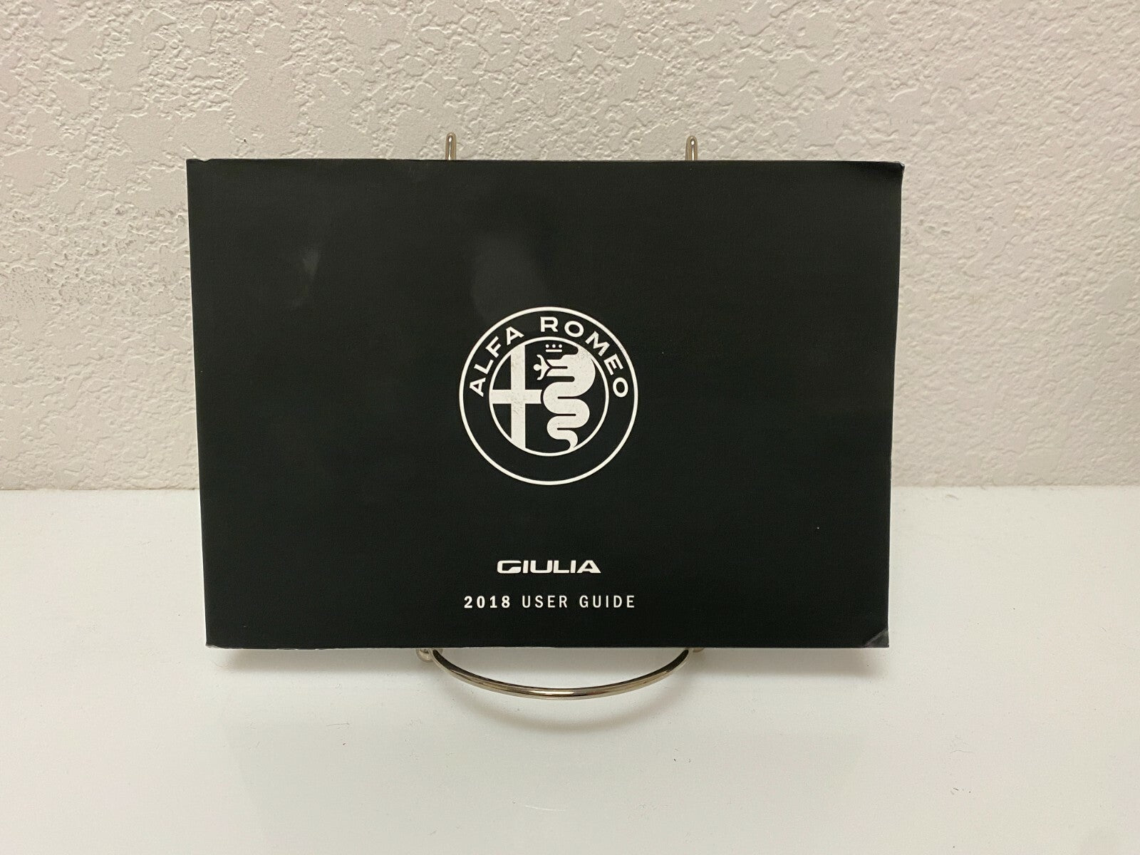 2018 Alfa Romeo Giulia Genuine OEM Owner's Manual w/Case