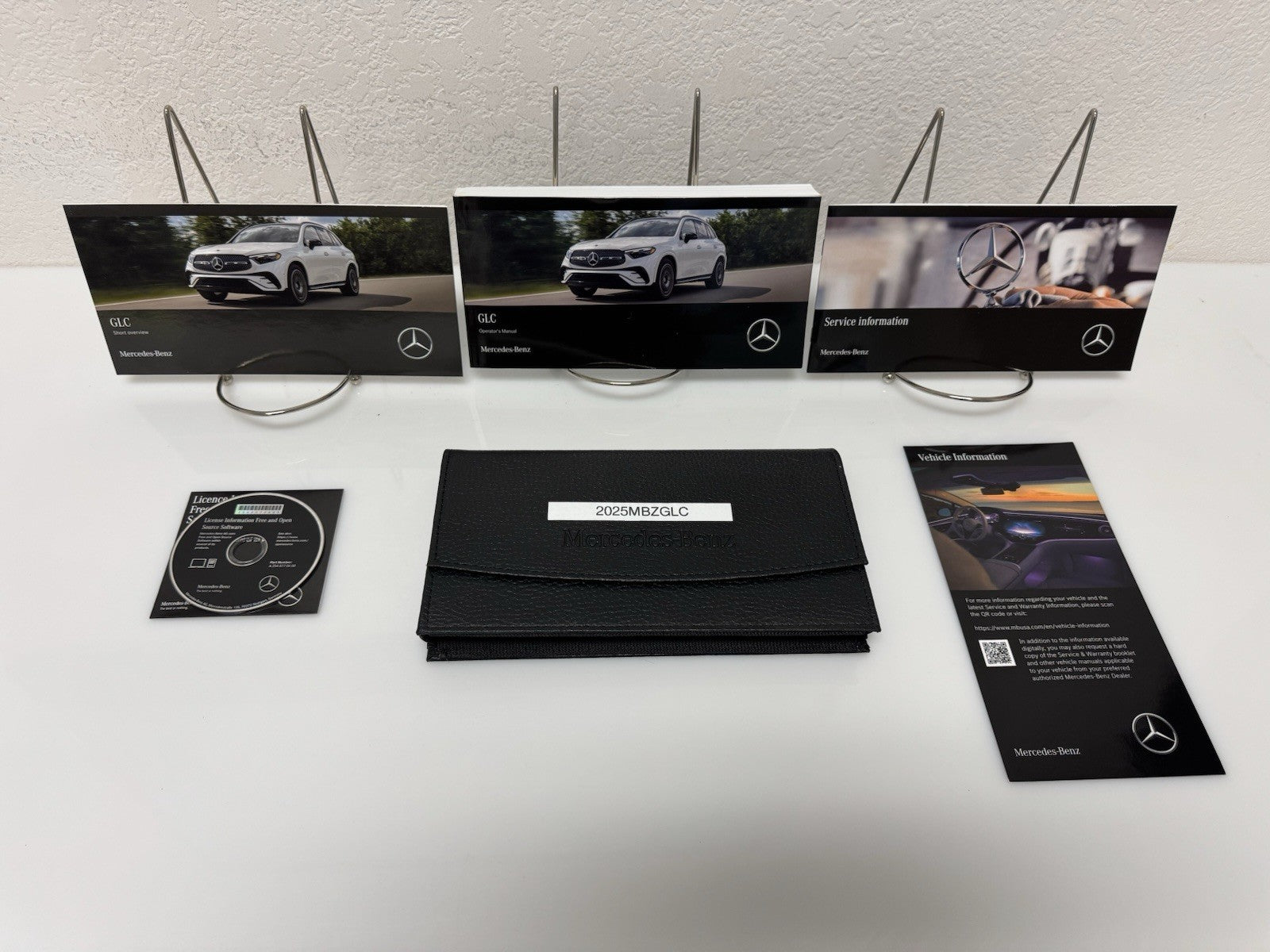 2025 Mercedes-Benz GLC Genuine OEM Owner's Manual Set w/Mercedes Case