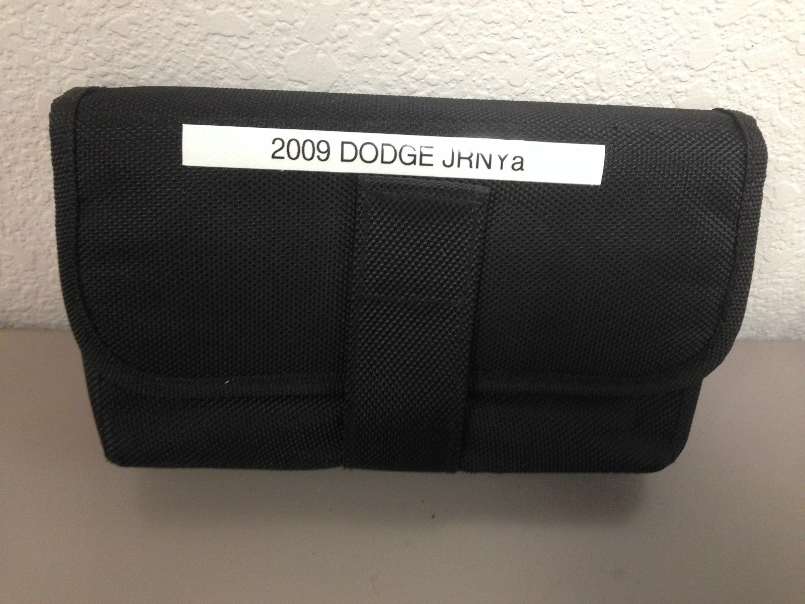 2009 Dodge Journey Genuine Factory OEM Owner's Manual Set w/Case - Free Shipping