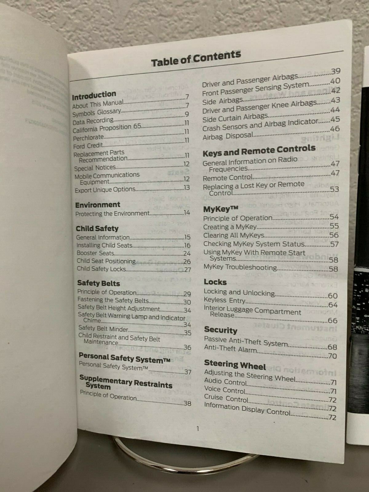 2016 Ford Fusion Genuine OEM Owner's Manual Set with Ford Case--Free Shipping!!!