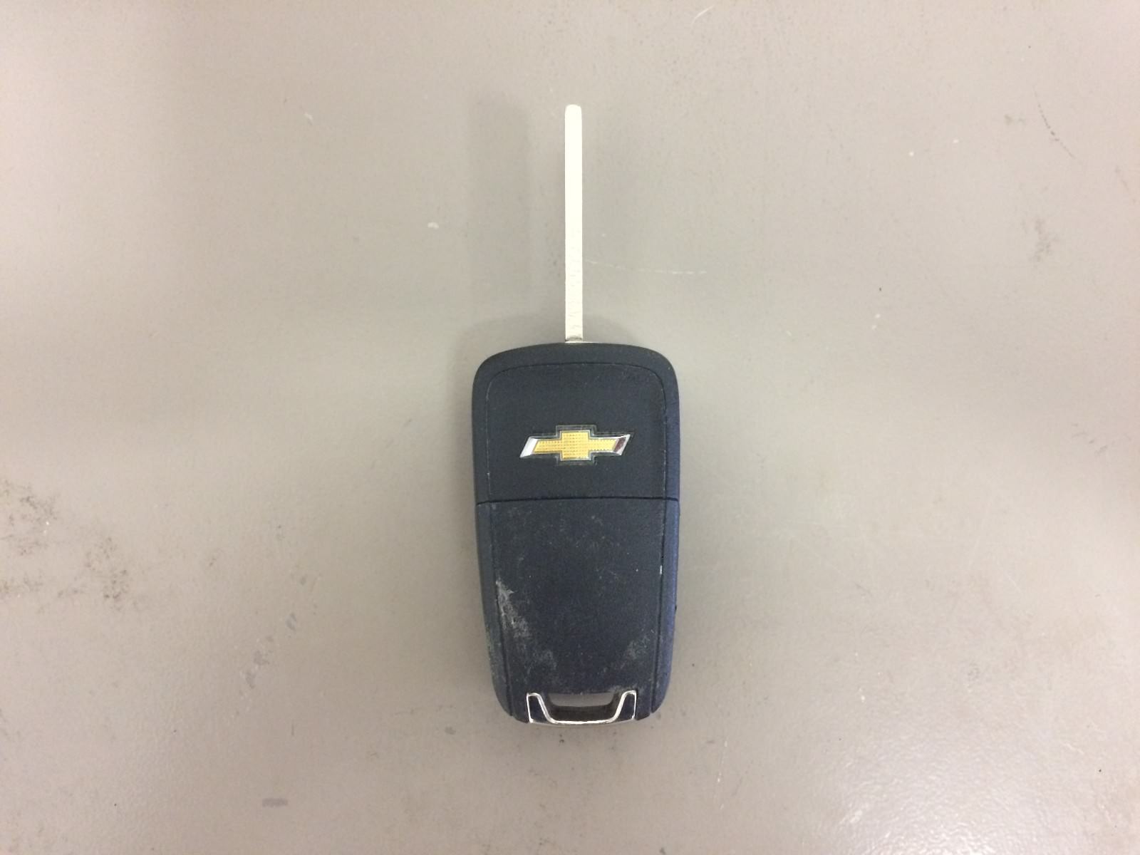 2011 Chevrolet Equinox Genuine OEM Owner's Manual Set w/Bonus Key FOB