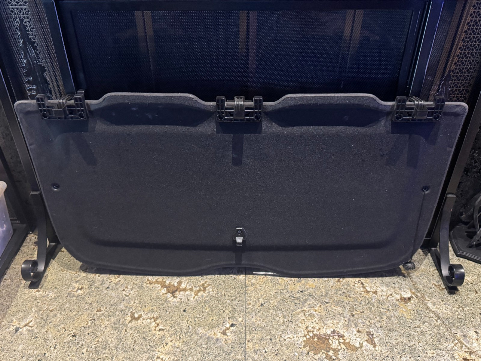 2017-2024 MASERATI LEVANTE GENUINE OEM REAR CARGO COVER PARCEL SHELF TRIM SHADE