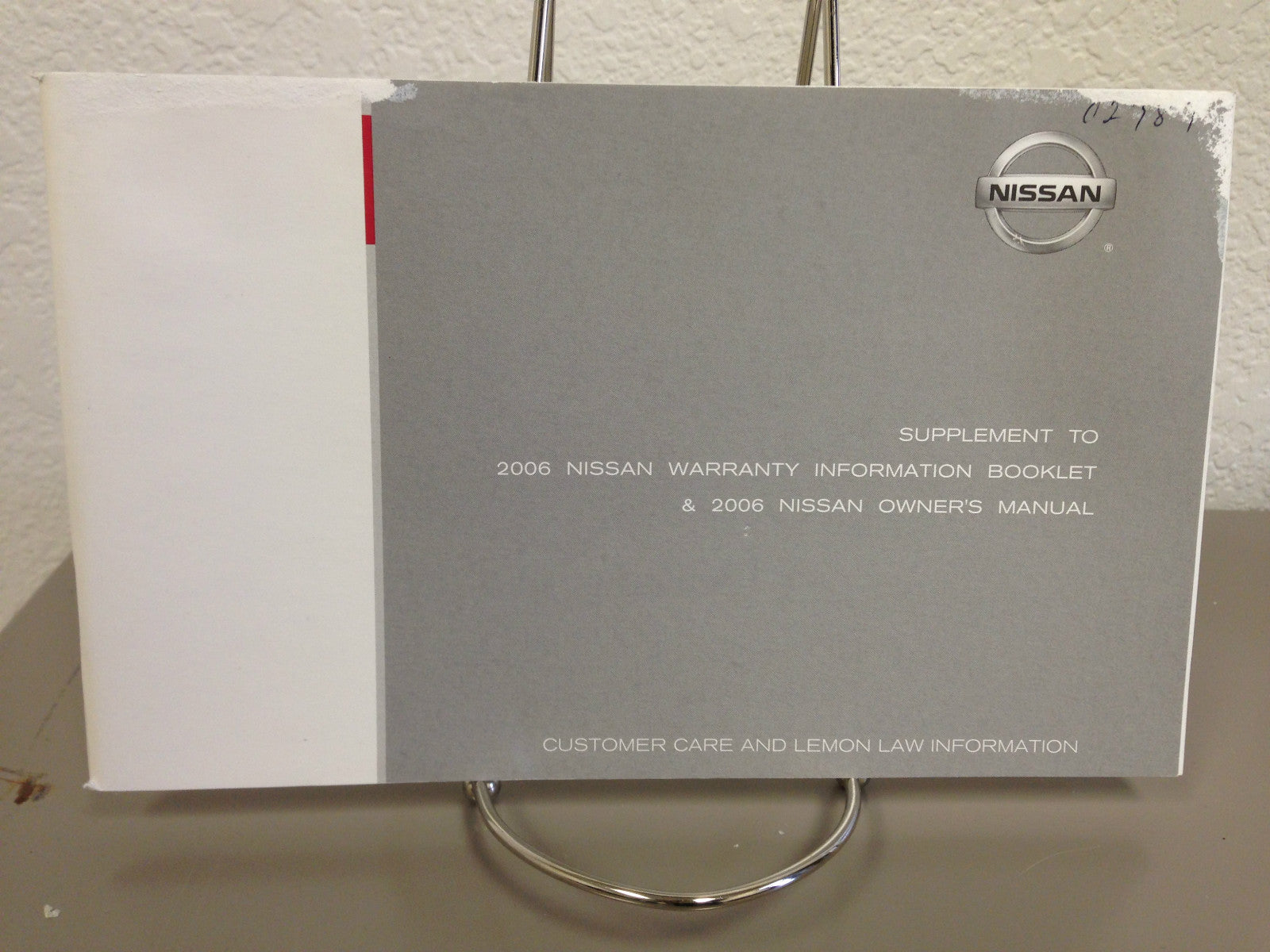 2006 Nissan Pathfinder Genuine OEM Owner's Manual Set w/Nissan Case--Ships Free!