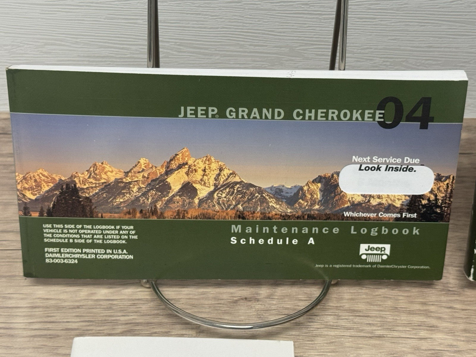2004 Jeep Grand Cherokee Genuine OEM Owner's Manual Set with Case