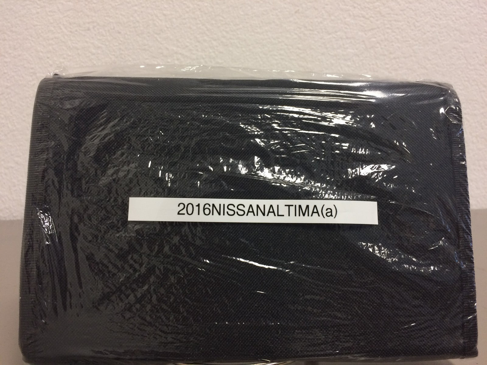 NEW! 2016 Nissan Altima Sedan OEM Owner's Manual & Case-STILL FACTORY SEALED!!!!