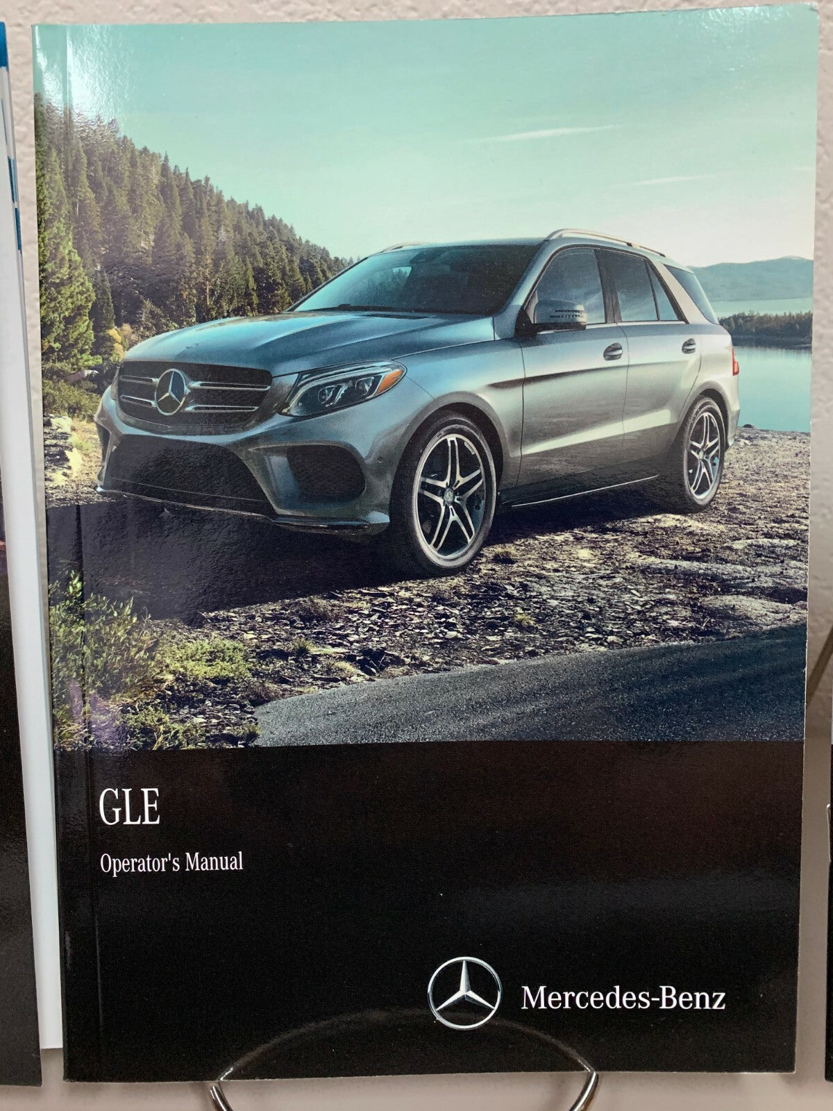 2016 Mercedes-Benz GLE-Class Genuine OEM Owner's Manual w/Case & CD Version