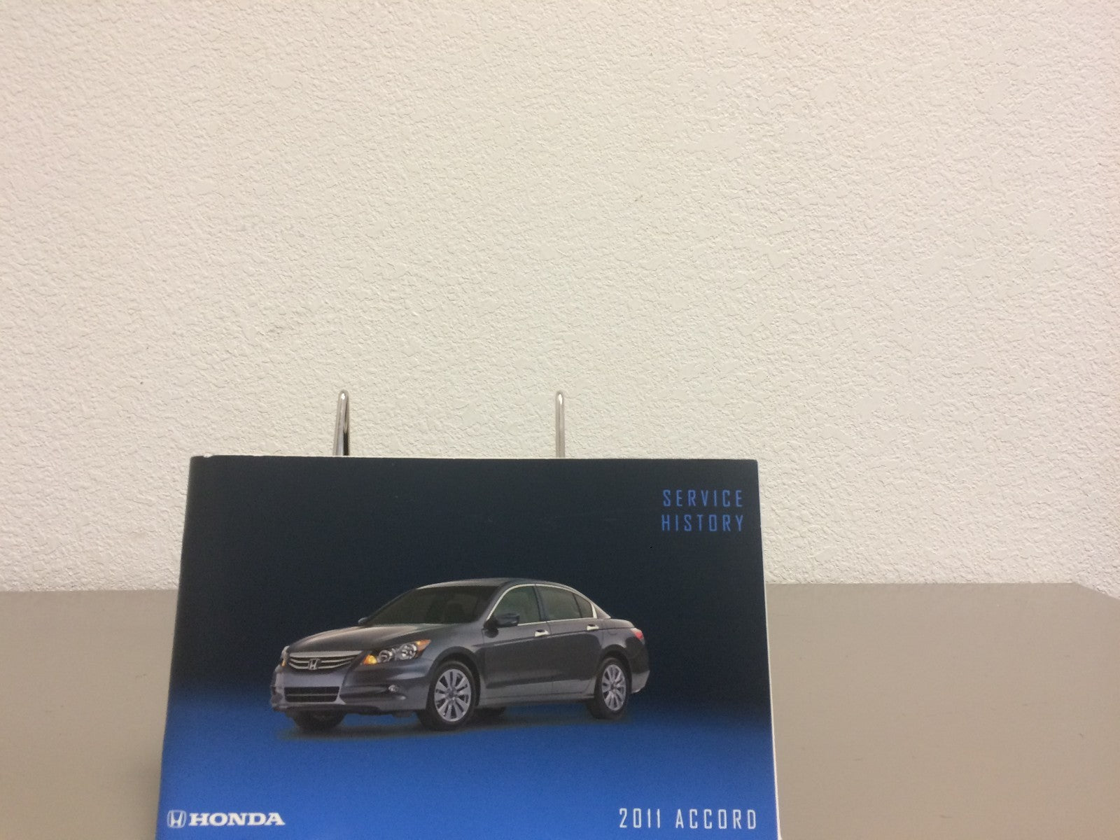 2011 Honda Accord Sedan Genuine OEM Owners Manual Set w/Case & Bonus Key FOB