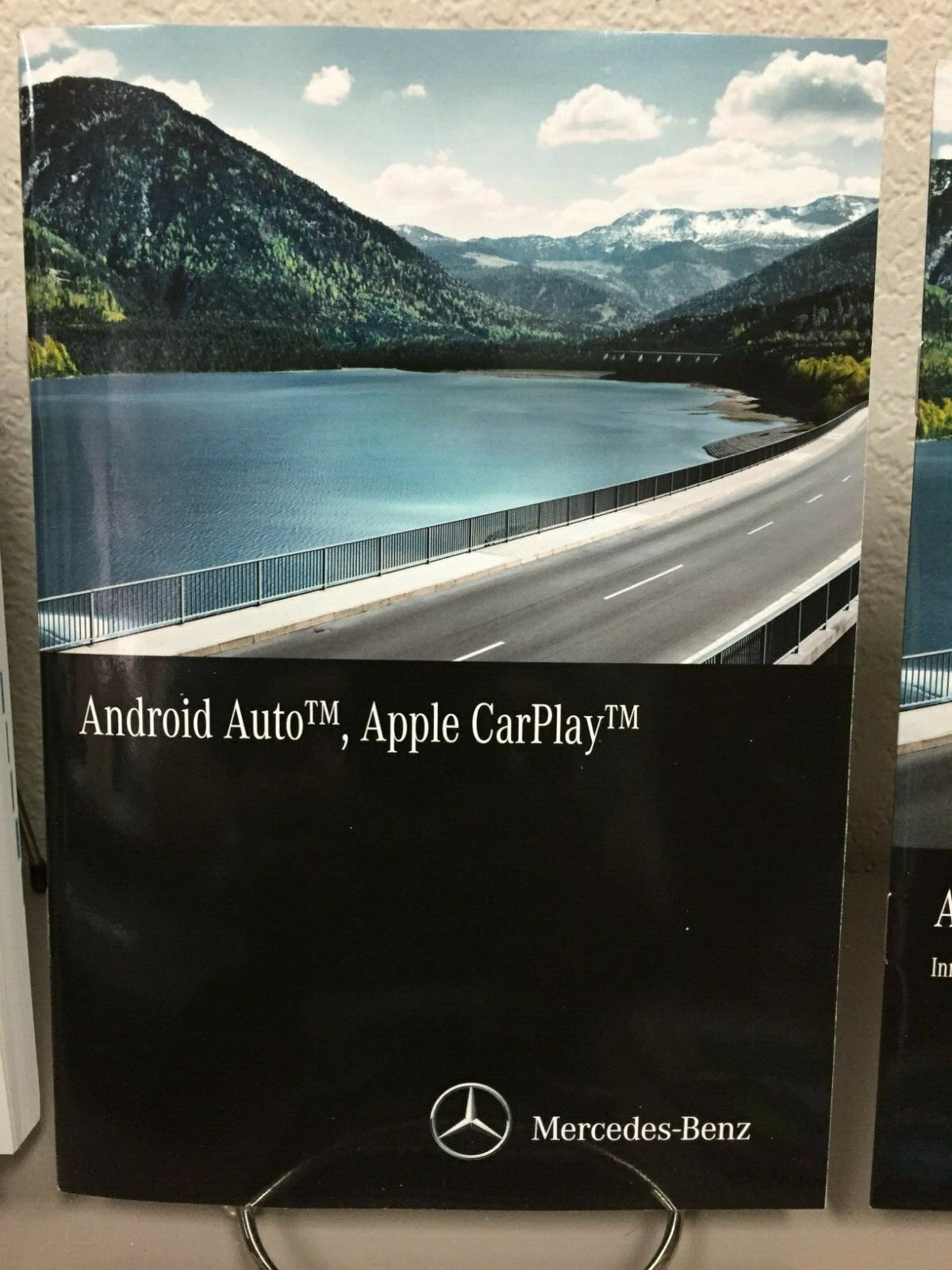 2017 Mercedes-Benz CLA 250 AMG Genuine OEM Owner's Manual Set w/Mercedes Case