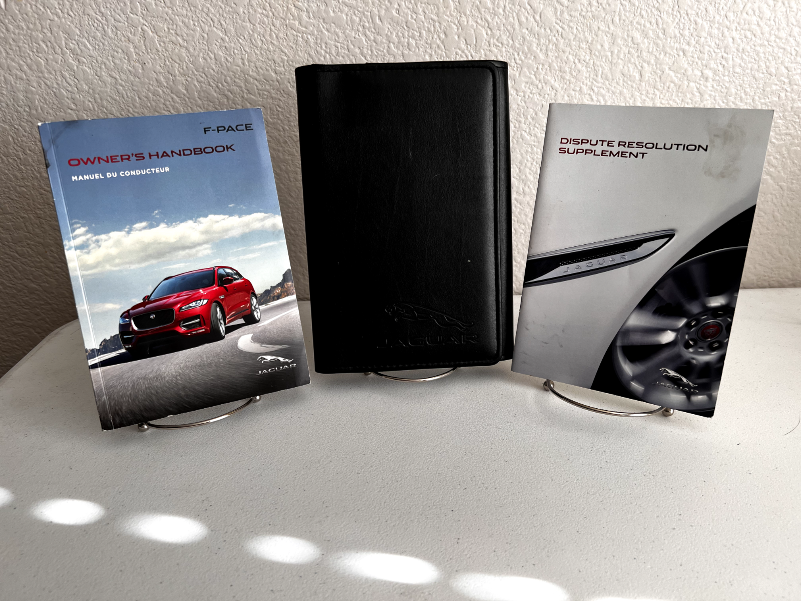 2017 Jaguar F-Pace OEM Owner's Manual Set w/Case --- Free Shipping!!!