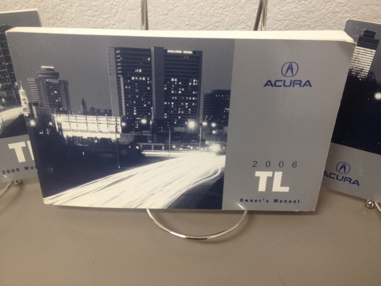 2006 Acura TL Genuine OEM Owner's Manual Set with Case--Fast Free Shipping