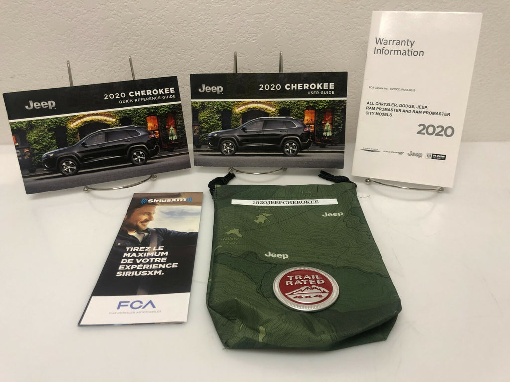 2020 Jeep Cherokee Genuine OEM Owner's Manual w/Jeep Case Free Shipping !