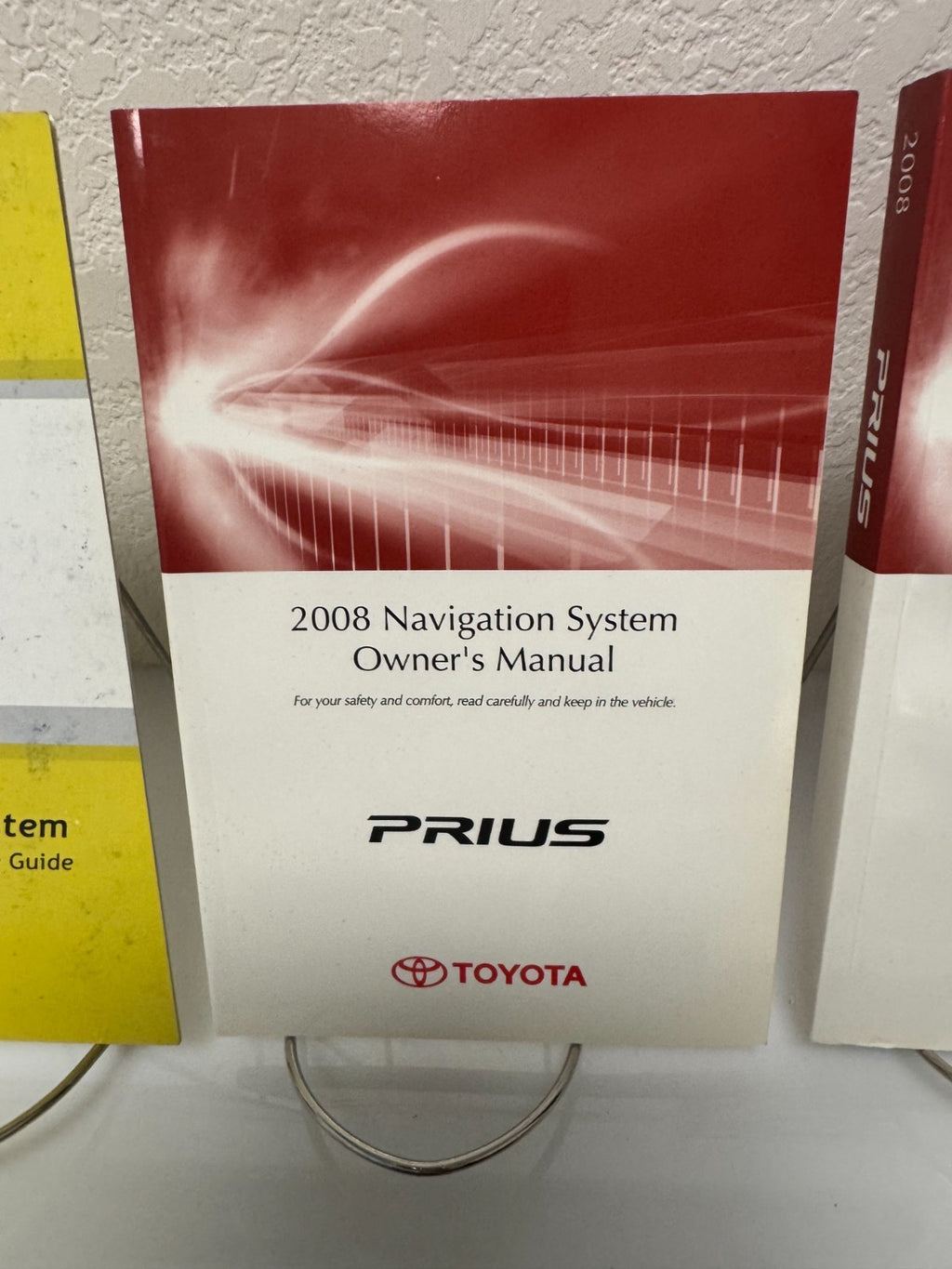 2008 Toyota Prius Genuine OEM Owner's Manual Set w/Toyota Case & Navigation