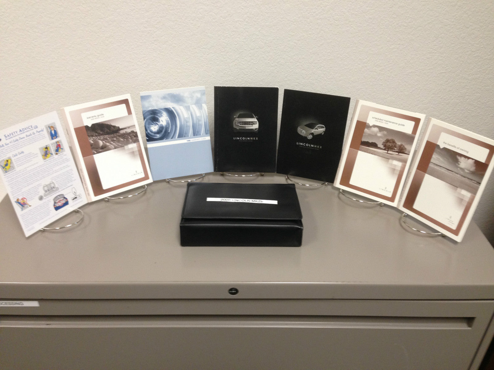 2008 Lincoln MKX Genuine OEM Owner's Manual Set w/Lincoln Case--Free Shipping!