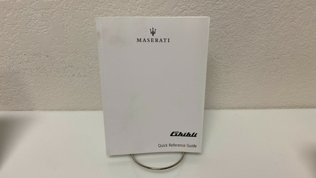 2020 Maserati Ghibli Genuine OEM Owner's Manual Quick Reference Guide w/case