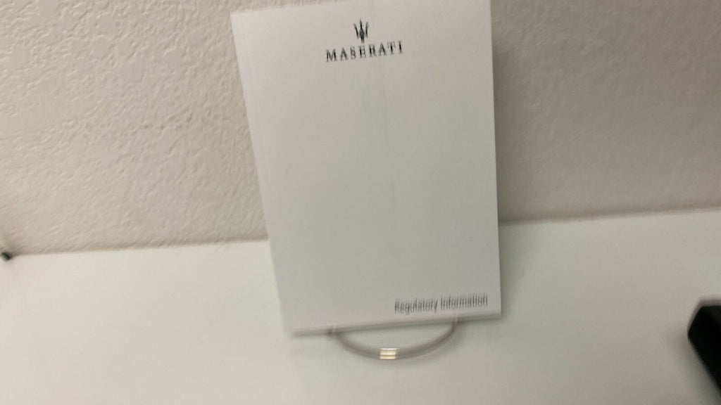 2021 Maserati Levante Genuine OEM Owner's Manual w/Logo Case and Free Shipping!!