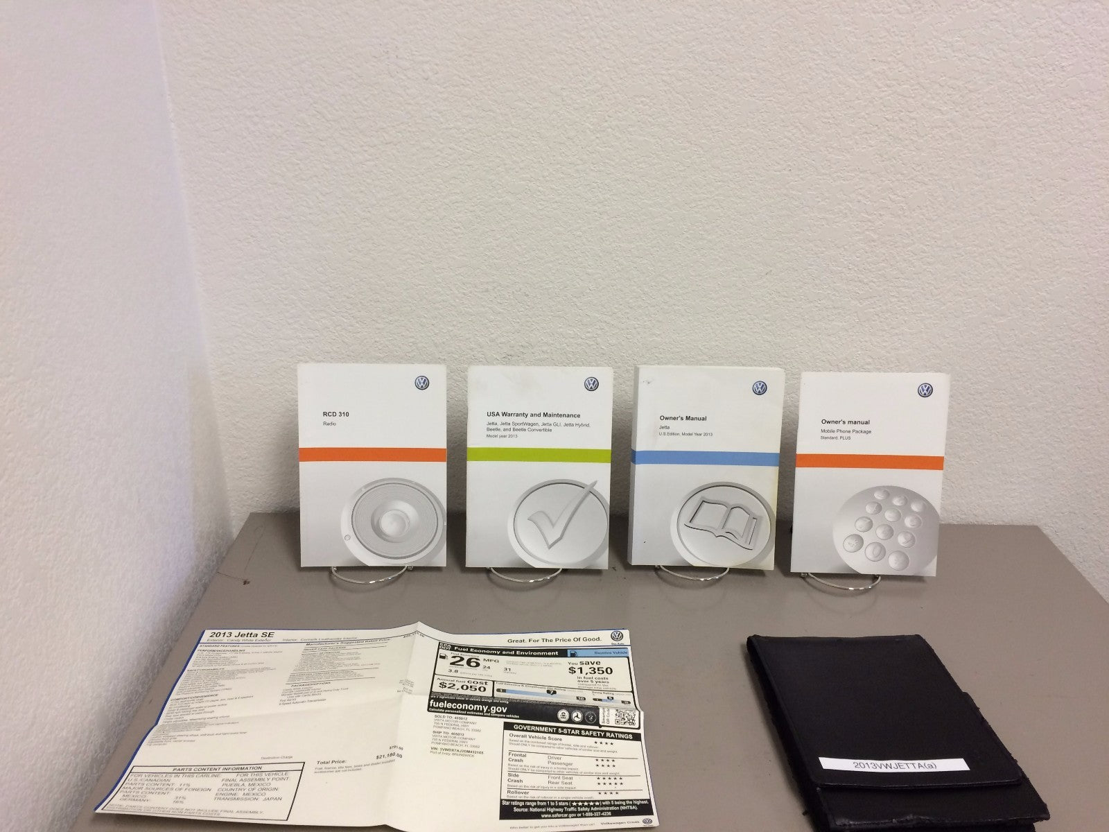 2013 VW Jetta Genuine OEM Owner's Manual Set w/Case--Free Shipping!