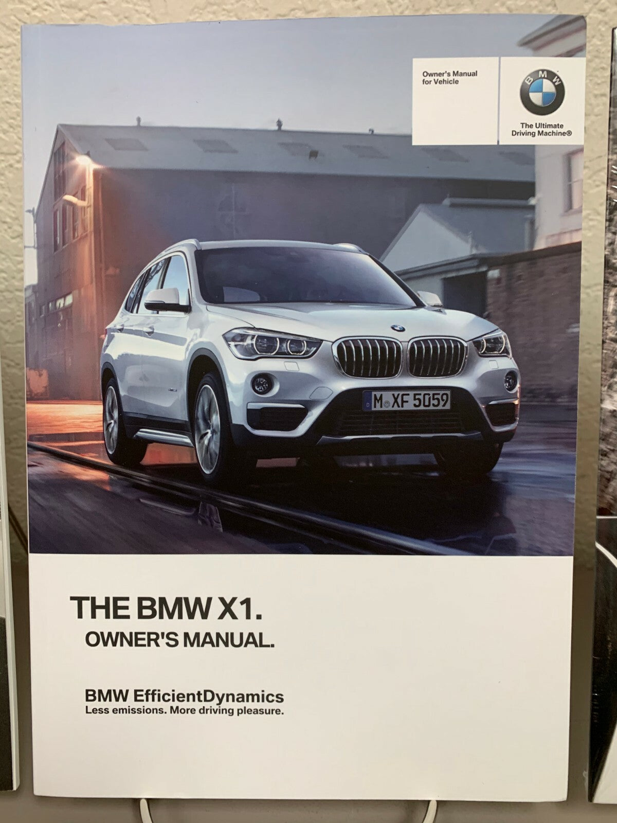 2016 BMW X1 2.8i xDrive Genuine OEM Owner's Manual Set with BMW Case-Ships Free!