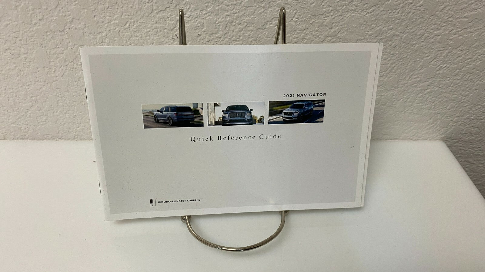 2021 Lincoln Navigator OEM Owner's Manual w/Navigation & Case
