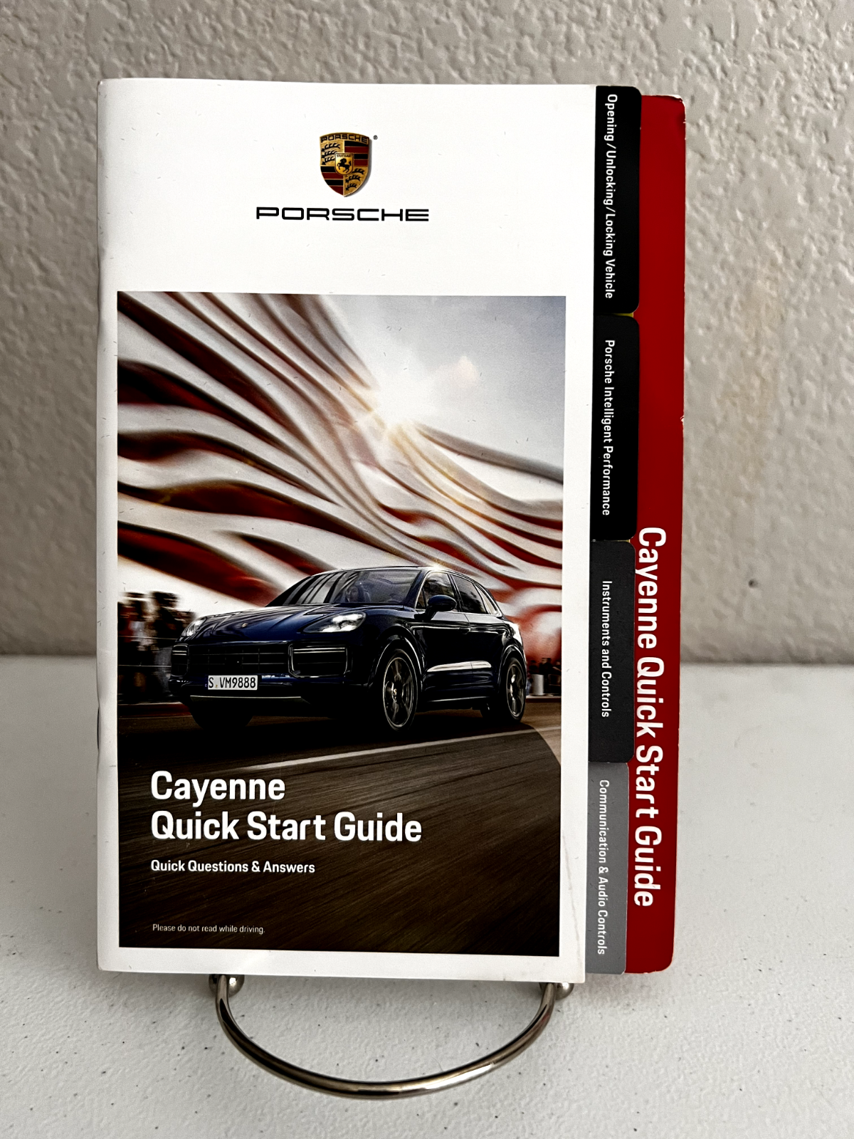 2019 Porsche Cayenne OEM Owner's Manual w/ several supplementals and logo case.
