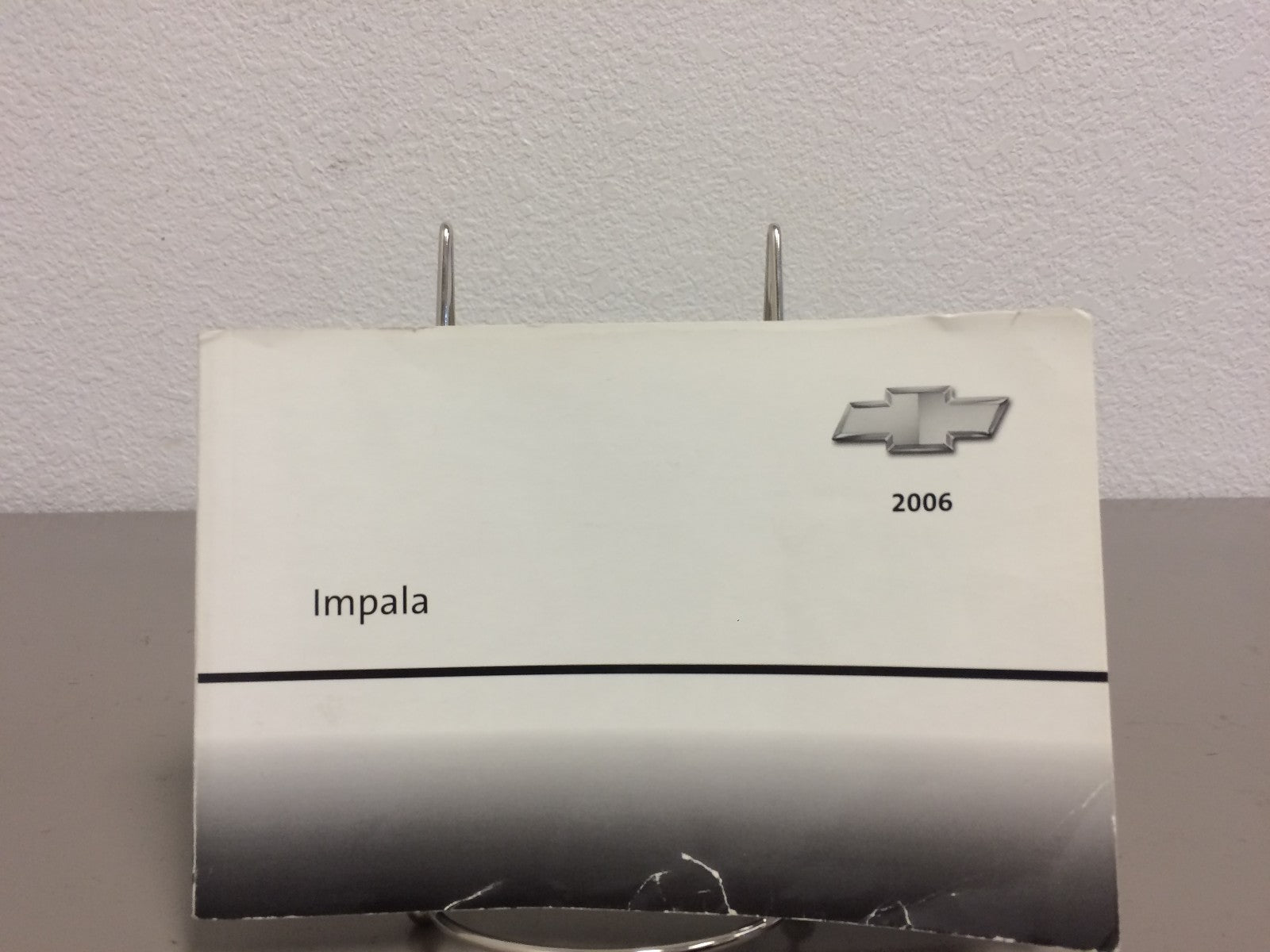 2006 Chevrolet Chevy Impala Genuine OEM Owner's Manual Set-Free Shipping.