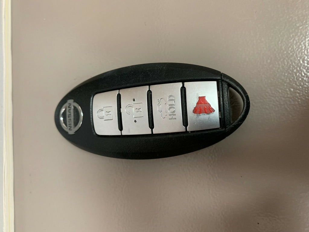 2010 Nissan Altima Sedan Genuine OEM Owner's Manual Set w/Case and Bonus Key FOB
