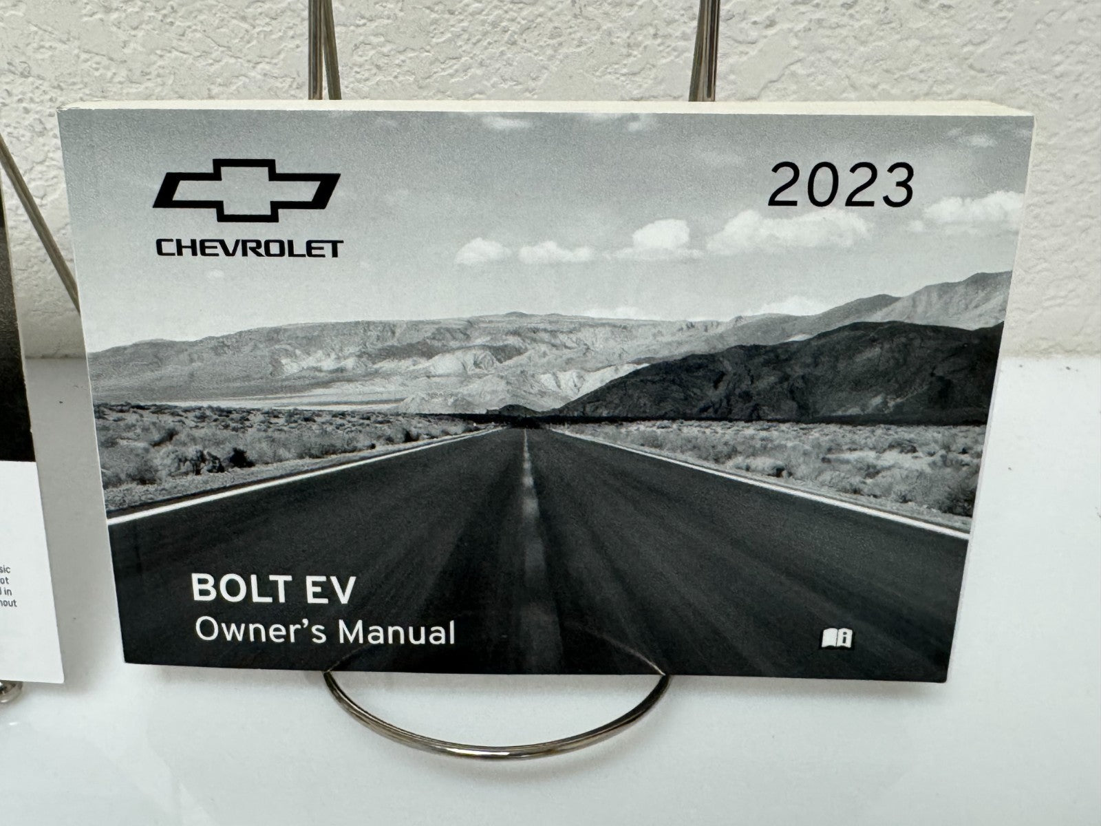 2023 Chevrolet Chevy Bolt EV Genuine OEM Owner's Manual